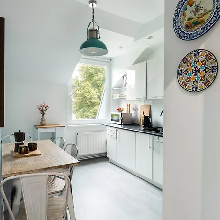 Family Z Pokojem Zabaw - Centrum - 66 M Apartment *