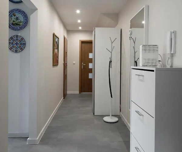 Family Z Pokojem Zabaw - Centrum - 66 M Apartment Kudowa Zdroj