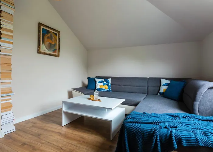 Family Z Pokojem Zabaw - Centrum - 66 M 库多瓦-兹德鲁伊